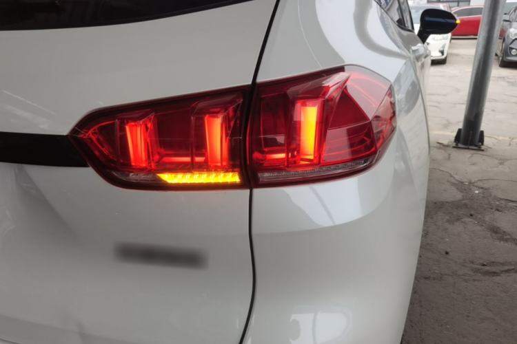 Used Wey VV5 2017 2.0T Flagship Edition Exterior 3