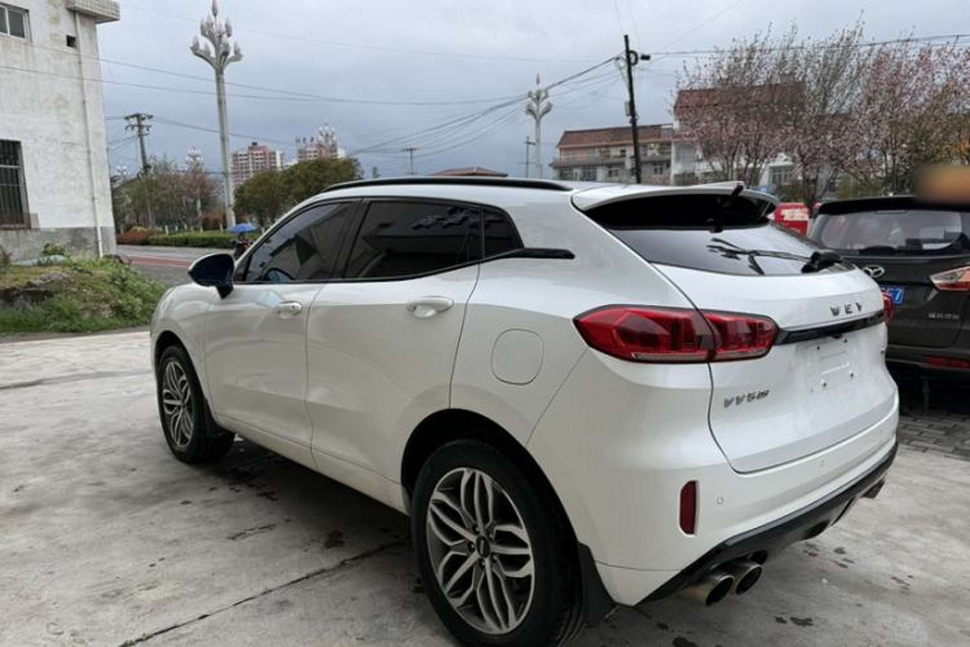 Used Wey VV5 2017 2.0T Ultra-Luxury Version Exterior 3