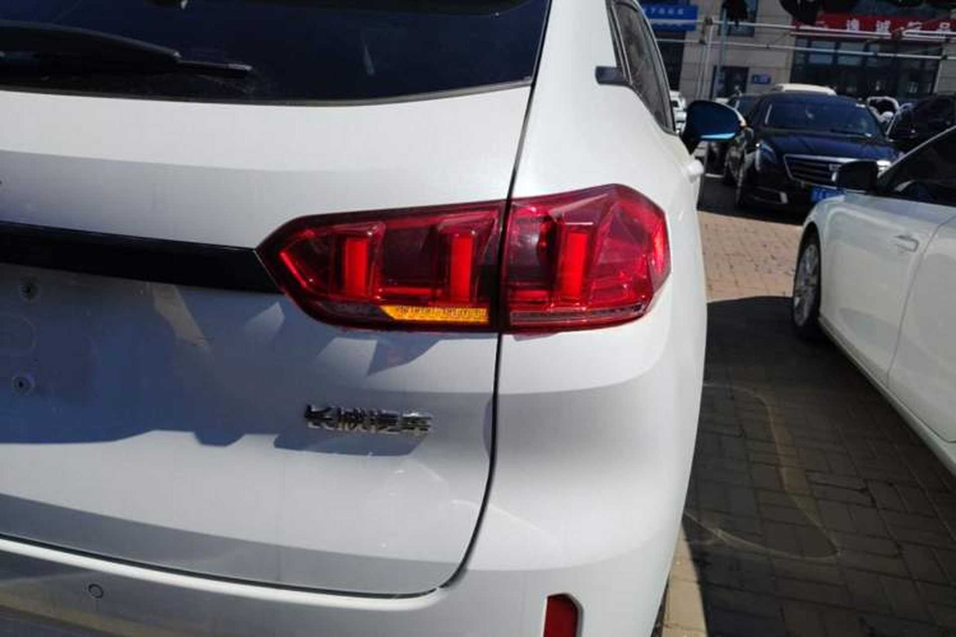 Used Wey VV5 2017 2.0T Flagship Edition Exterior 3
