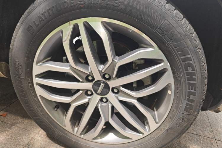 Used Wey VV5 2017 2.0T Ultra-Luxury Version Exterior 7