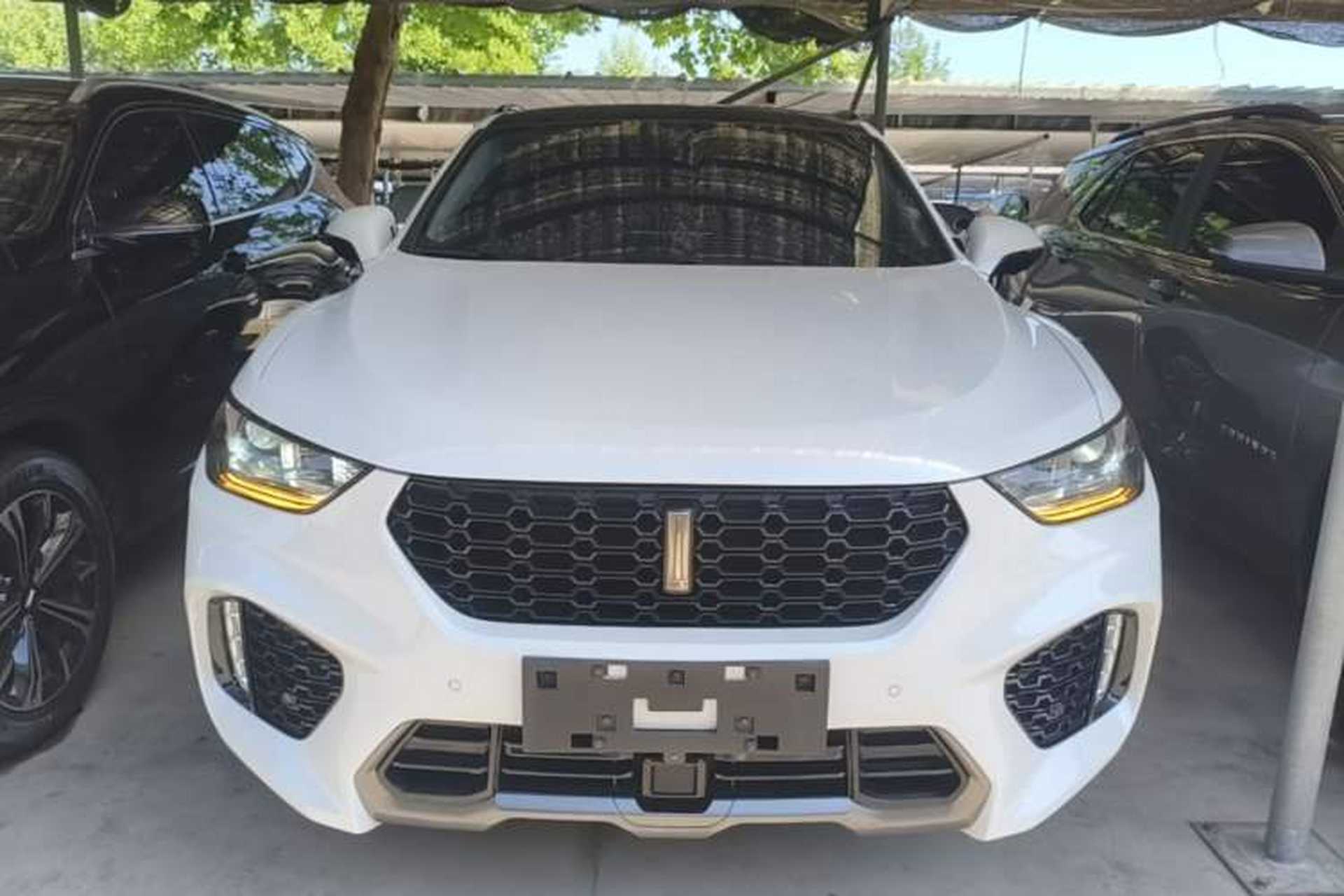 Used Wey VV5 2017 2.0T Ultra-Luxury Version Front