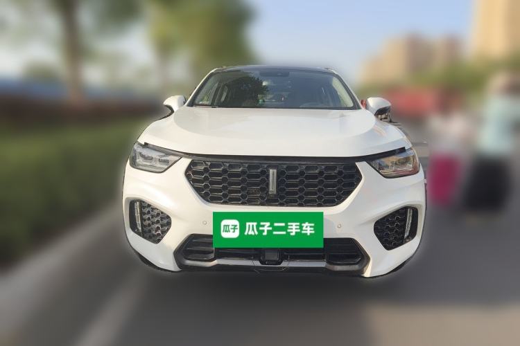 Used Wey VV5 2017 2.0T Ultra-Luxury Version Front