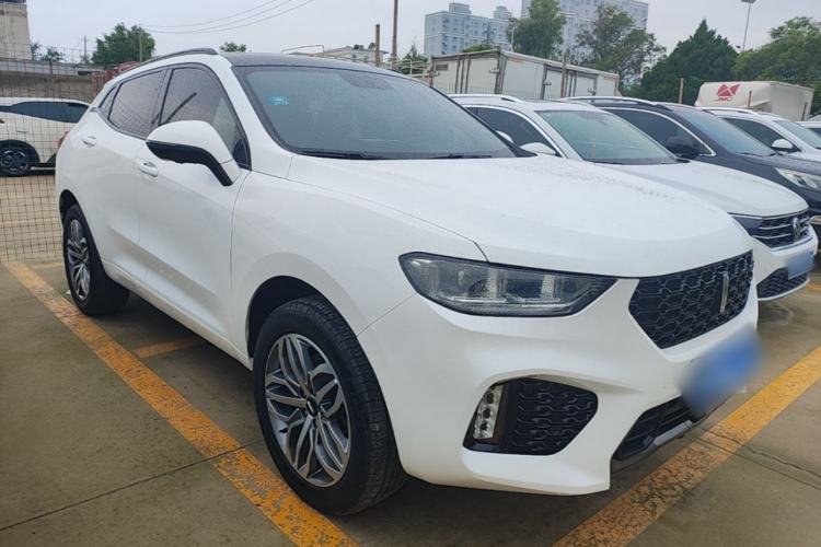 Used Wey VV5 2017 2.0T Ultra-Luxury Version Front Right 45 Deg