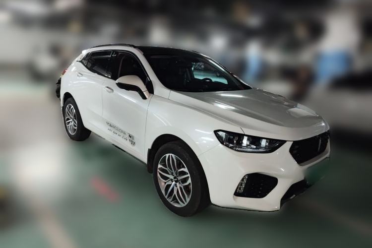 Used Wey VV5 2017 2.0T Ultra-Luxury Version Front Right 45 Deg