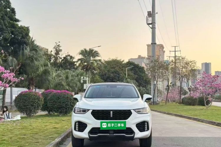 Used Wey VV5 2017 2.0T Flagship Edition Front
