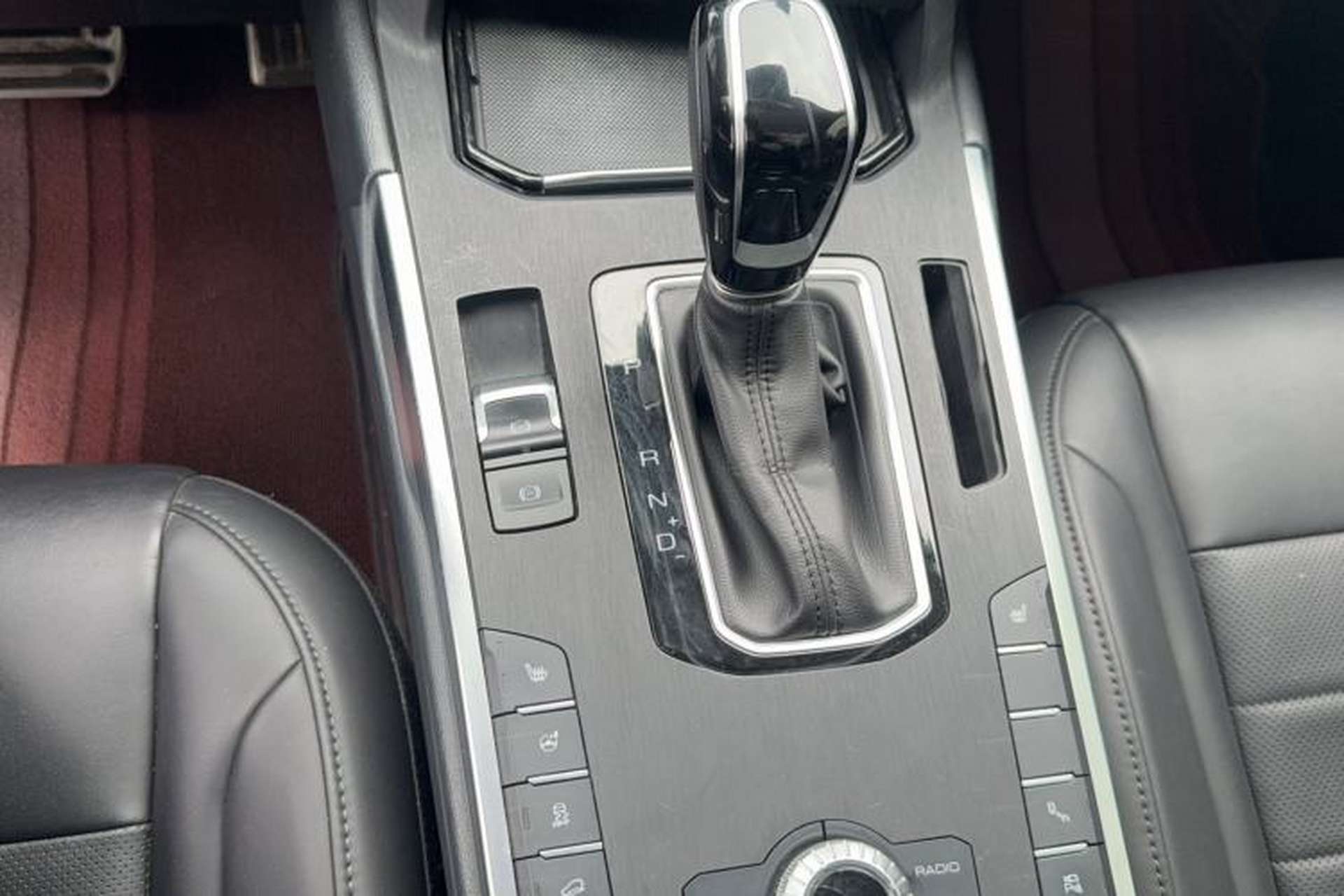Used Wey VV5 2017 2.0T Ultra-Luxury Version Gear Lever