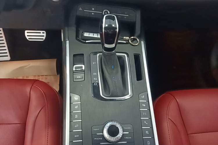 Used Wey VV5 2017 2.0T Flagship Edition Gear Lever