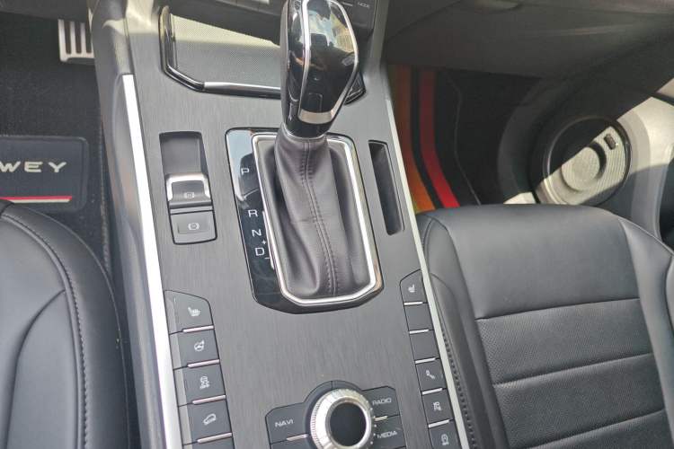 Used Wey VV5 2017 2.0T Ultra-Luxury Version Gear Lever