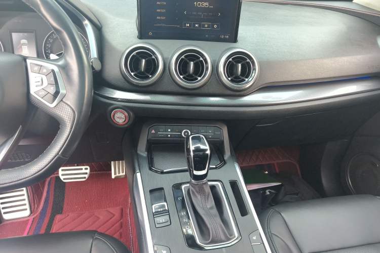 Used Wey VV5 2017 2.0T Ultra-Luxury Version Gear Lever