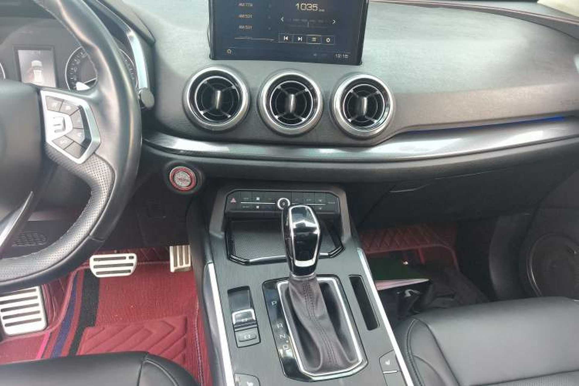 Used Wey VV5 2017 2.0T Ultra-Luxury Version Gear Lever
