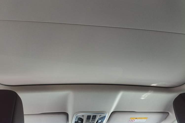 Used Wey VV5 2017 2.0T Ultra-Luxury Version Headliner