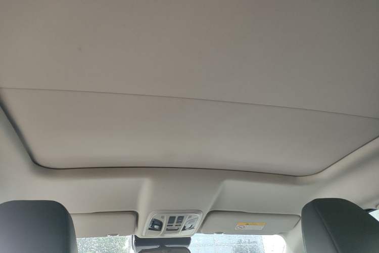 Used Wey VV5 2017 2.0T Ultra-Luxury Version Headliner