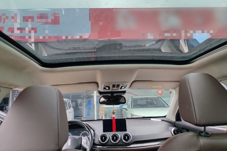 Used Wey VV5 2017 2.0T Flagship Edition Headliner