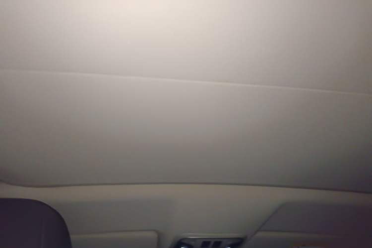 Used Wey VV5 2017 2.0T Ultra-Luxury Version Headliner