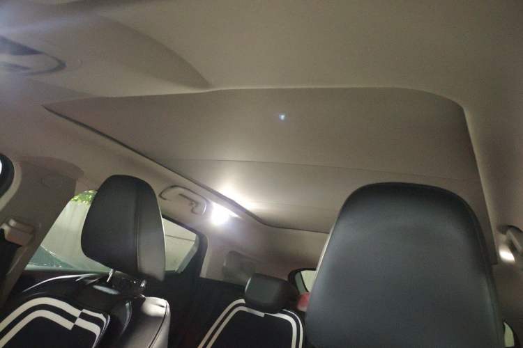 Used Wey VV5 2017 2.0T Ultra-Luxury Version Headliner