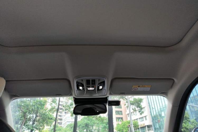 Used Wey VV5 2017 2.0T Flagship Edition Headliner
