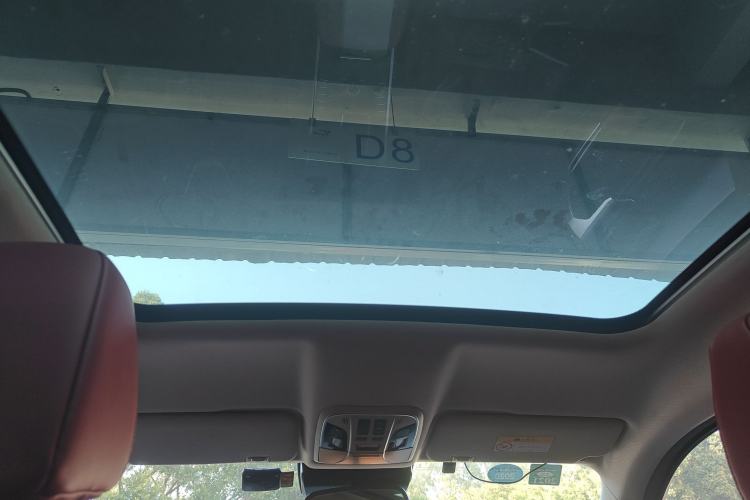 Used Wey VV5 2017 2.0T Flagship Edition Headliner