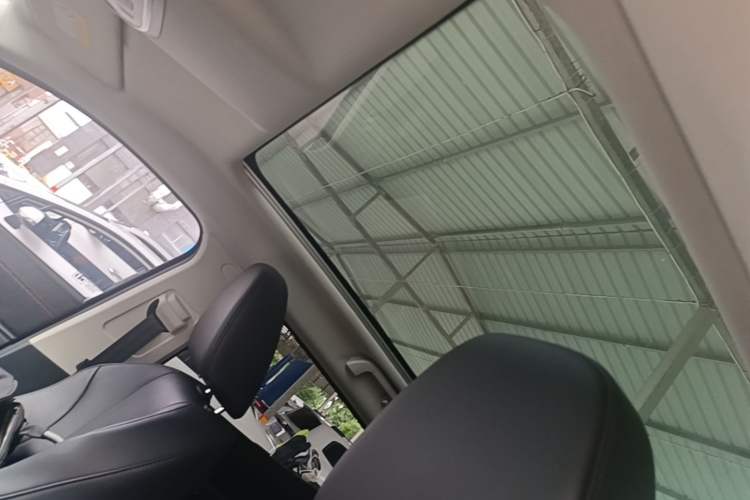 Used Wey VV5 2017 2.0T Flagship Edition Headliner