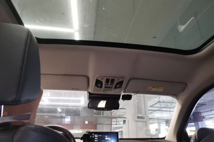 Used Wey VV5 2017 2.0T Ultra-Luxury Version Headliner