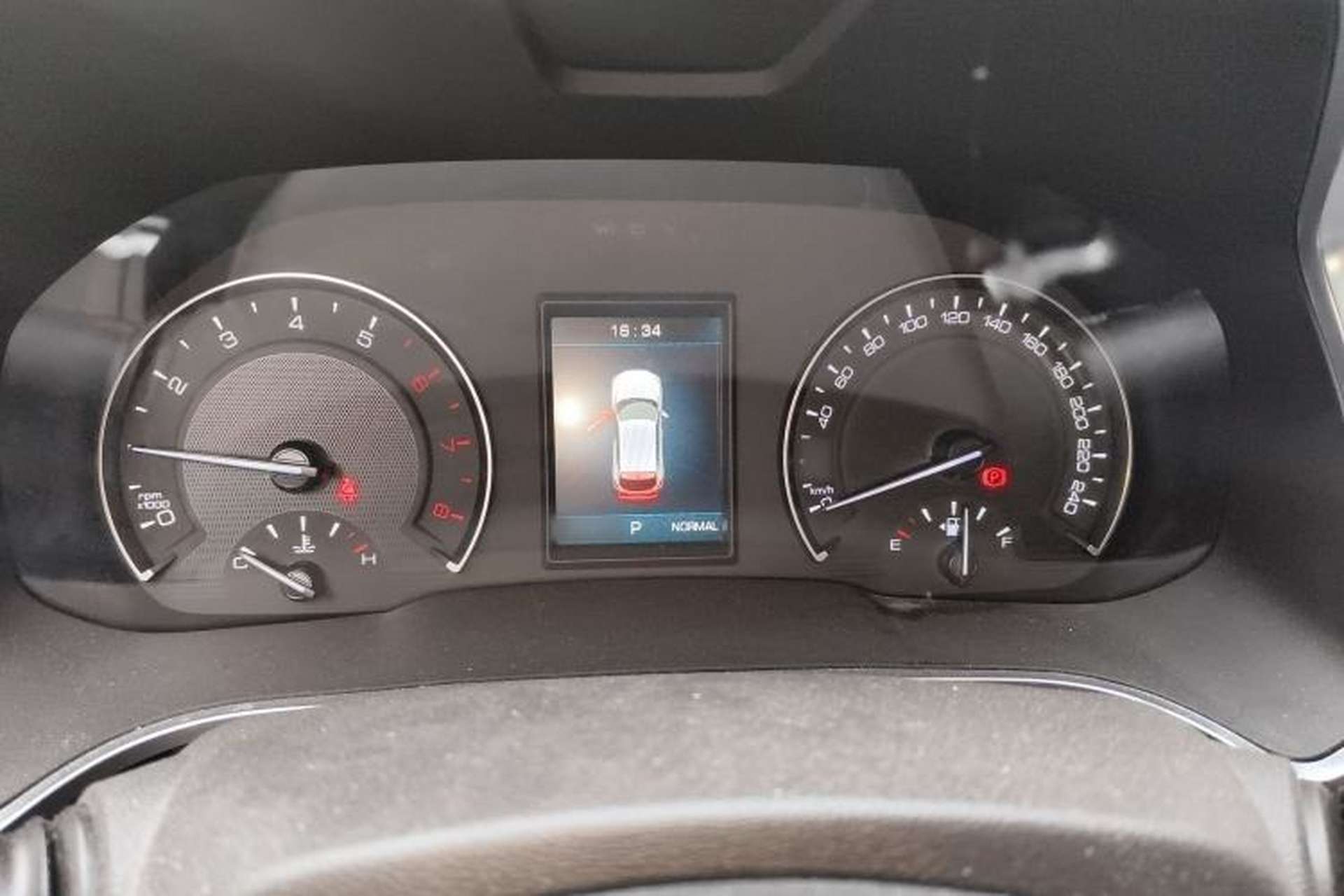 Used Wey VV5 2017 2.0T Ultra-Luxury Version Instrument Cluster