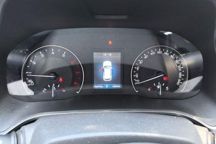 Used Wey VV5 2017 2.0T Ultra-Luxury Version Instrument Cluster