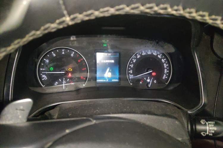Used Wey VV5 2017 2.0T Ultra-Luxury Version Instrument Cluster