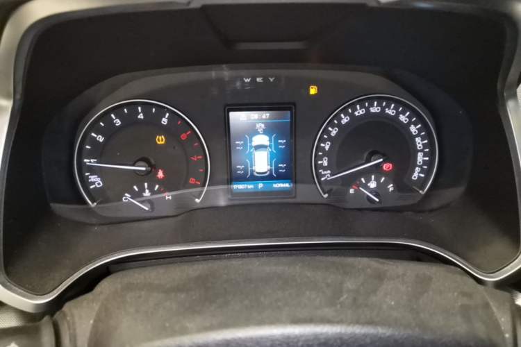 Used Wey VV5 2017 2.0T Ultra-Luxury Version Instrument Cluster