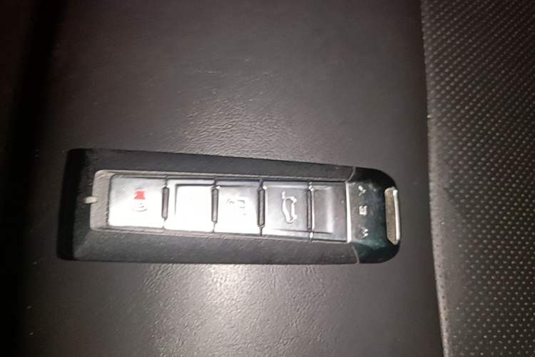 Used Wey VV5 2017 2.0T Ultra-Luxury Version Interior 1
