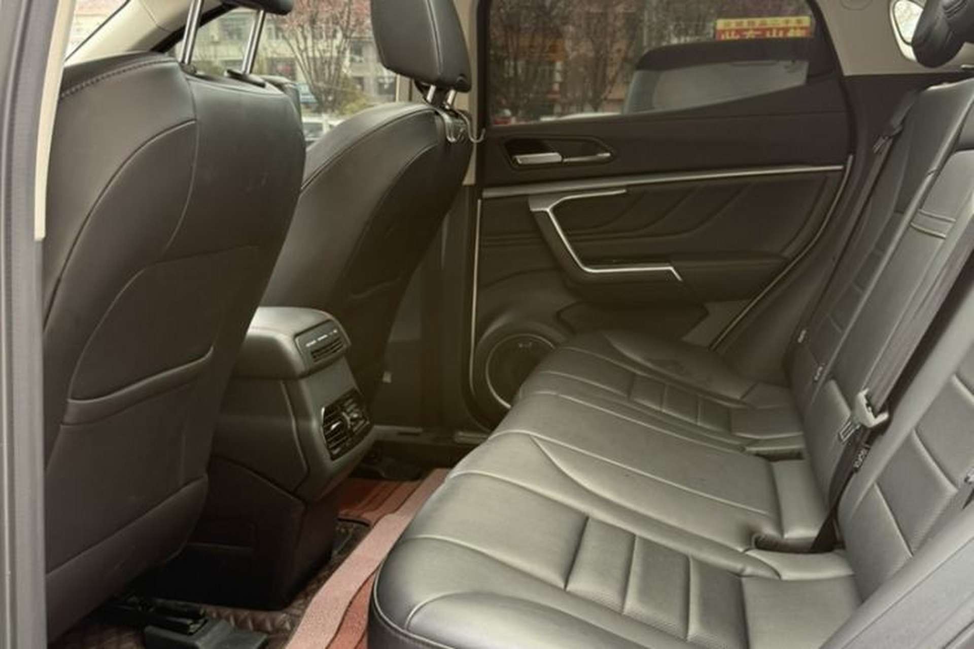 Used Wey VV5 2017 2.0T Ultra-Luxury Version Interior 3