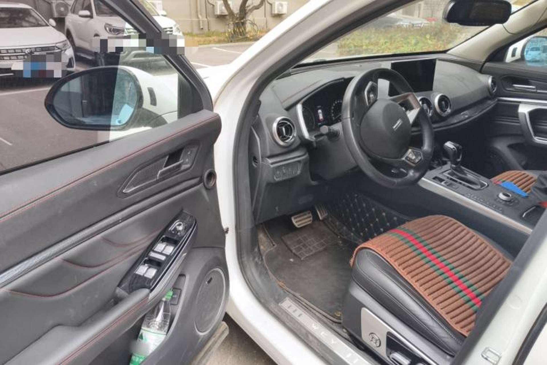 Used Wey VV5 2017 2.0T Ultra-Luxury Version Interior 3