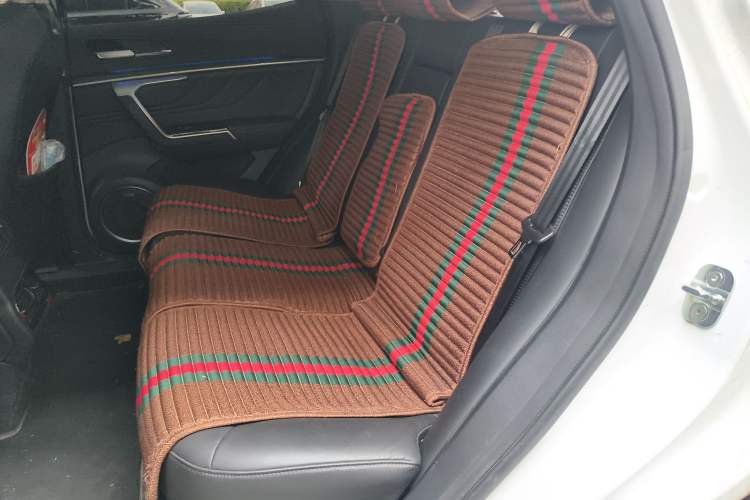 Used Wey VV5 2017 2.0T Ultra-Luxury Version Interior 4