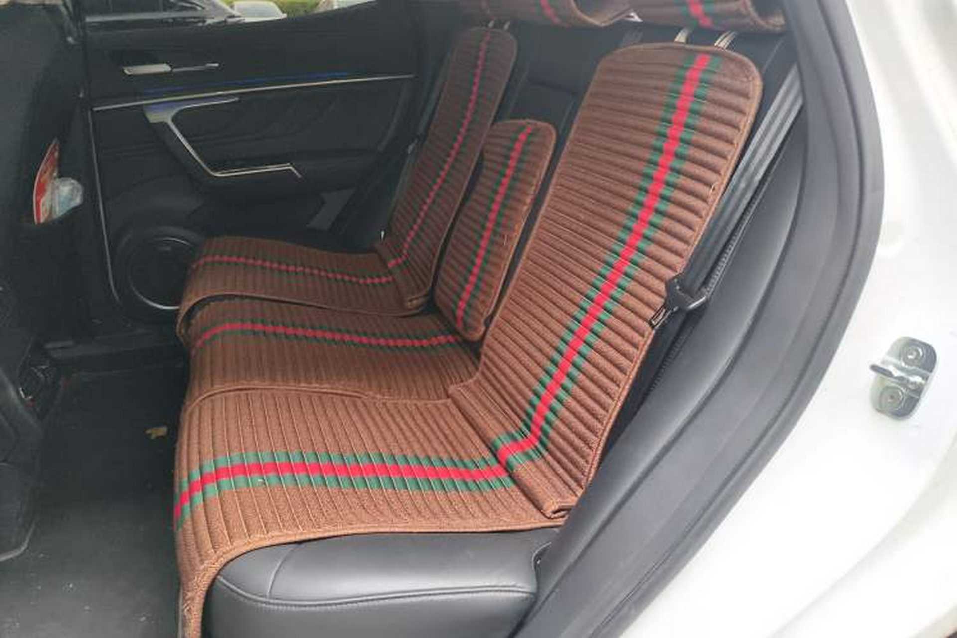 Used Wey VV5 2017 2.0T Ultra-Luxury Version Interior 4