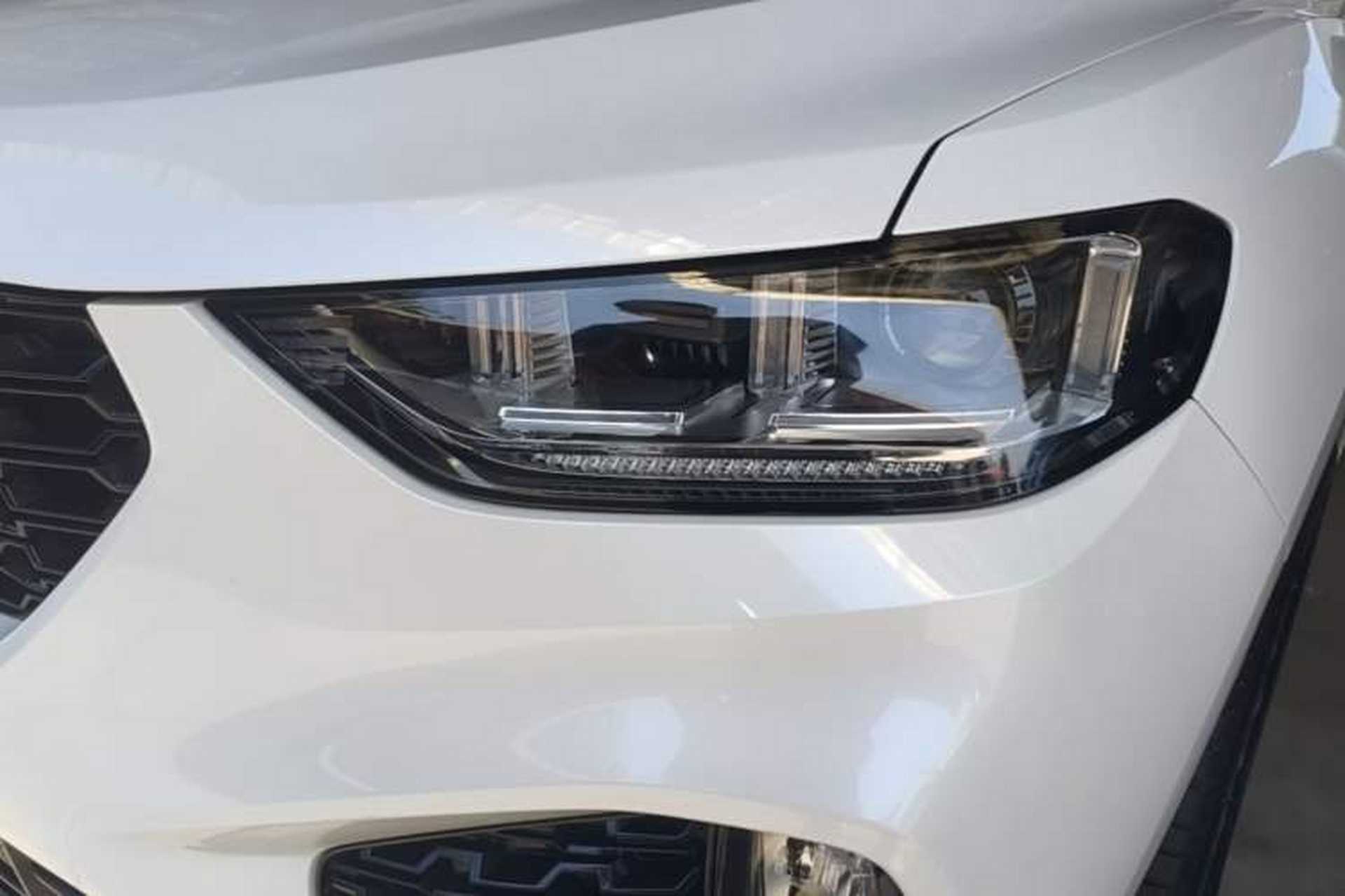 Used Wey VV5 2017 2.0T Ultra-Luxury Version Left Front Headlight