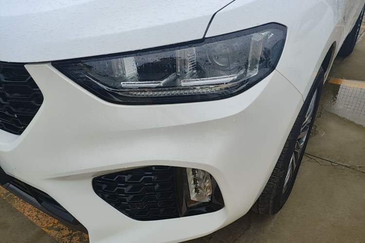 Used Wey VV5 2017 2.0T Ultra-Luxury Version Left Front Headlight