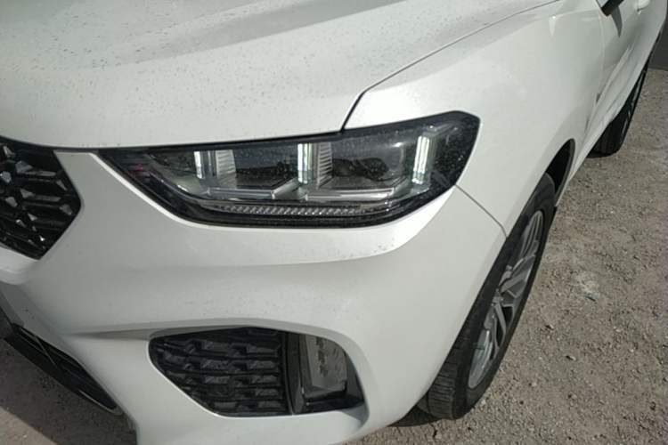 Used Wey VV5 2017 2.0T Ultra-Luxury Version Left Front Headlight