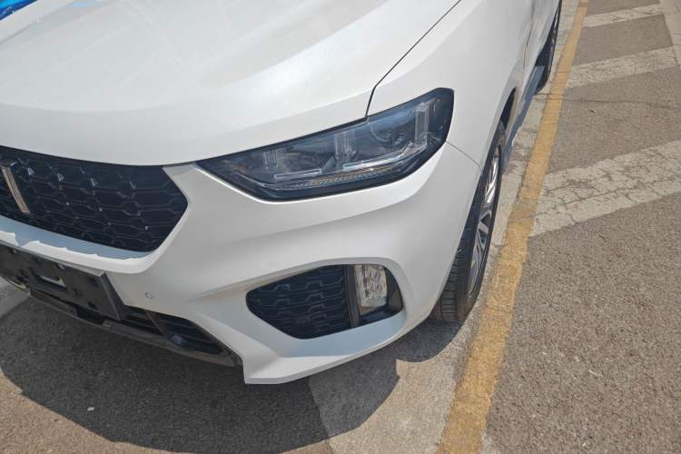 Used Wey VV5 2017 2.0T Ultra-Luxury Version Left Front Headlight