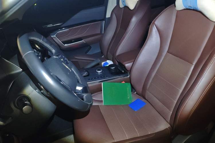 Used Wey VV5 2017 2.0T Ultra-Luxury Version Left Front Seat