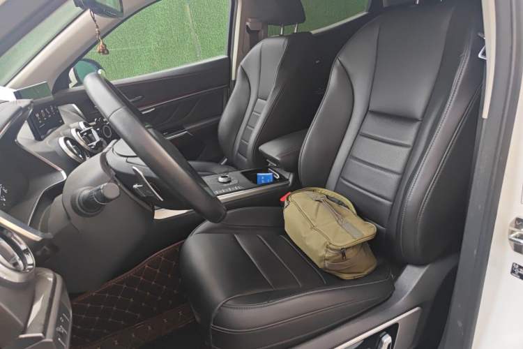 Used Wey VV5 2017 2.0T Ultra-Luxury Version Left Front Seat