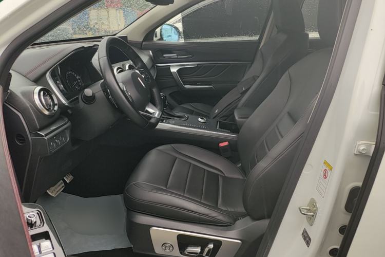 Used Wey VV5 2017 2.0T Ultra-Luxury Version Left Front Seat