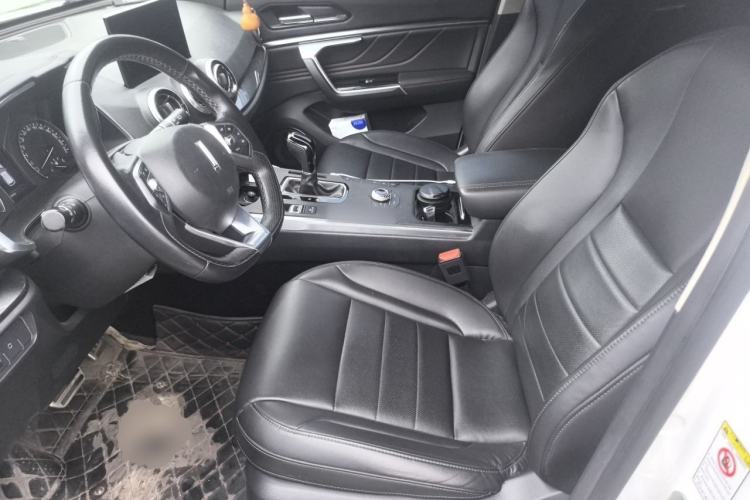 Used Wey VV5 2017 2.0T Ultra-Luxury Version Left Front Seat