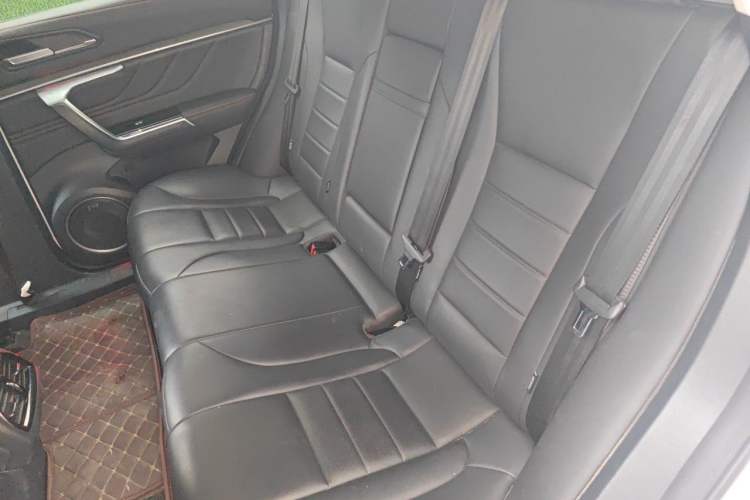 Used Wey VV5 2017 2.0T Ultra-Luxury Version Left Rear Seat