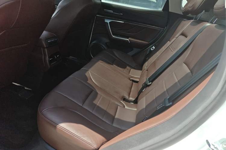 Used Wey VV5 2017 2.0T Flagship Edition Left Rear Seat