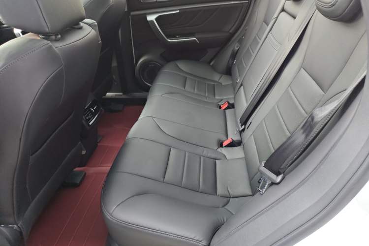 Used Wey VV5 2017 2.0T Ultra-Luxury Version Left Rear Seat