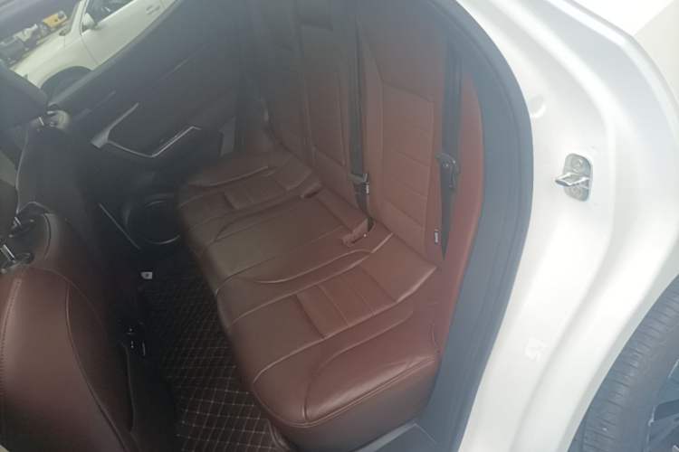 Used Wey VV5 2017 2.0T Flagship Edition Left Rear Seat