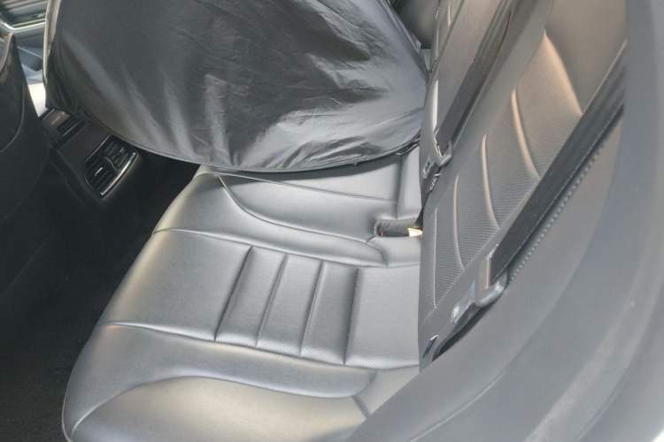 Used Wey VV5 2017 2.0T Ultra-Luxury Version Left Rear Seat