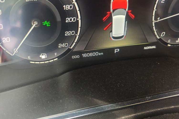 Used Wey VV5 2017 2.0T Flagship Edition Odometer Close Up