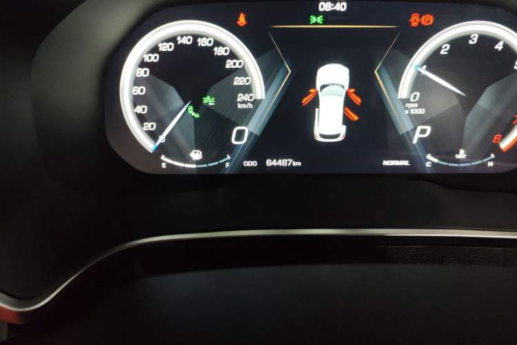 Used Wey VV5 2017 2.0T Flagship Edition Odometer Close Up