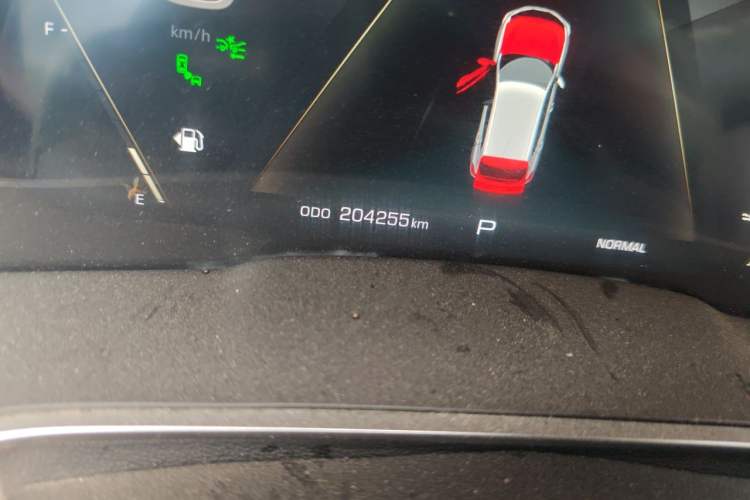 Used Wey VV5 2017 2.0T Flagship Edition Odometer Close Up