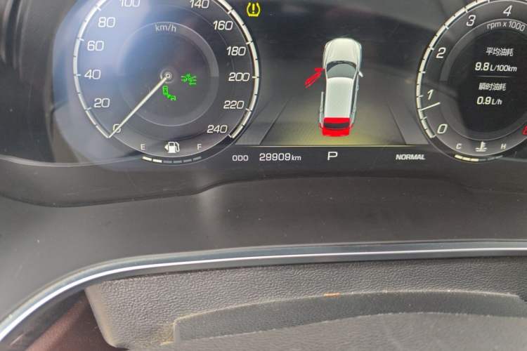 Used Wey VV5 2017 2.0T Flagship Edition Odometer Close Up