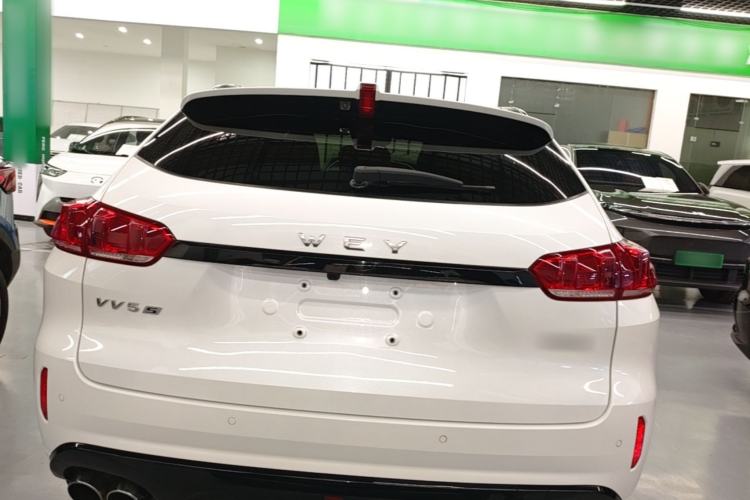Used Wey VV5 2017 2.0T Ultra-Luxury Version Rear